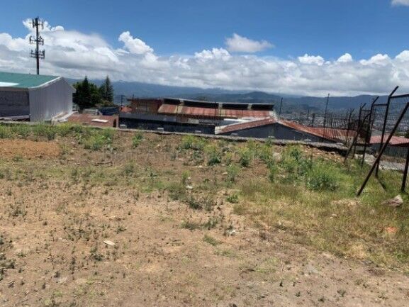 Amplio terreno en venta en La Turbina, Cartago - ideal para desarrollo  en Carmen, Cartago — ₡ 194 000 000