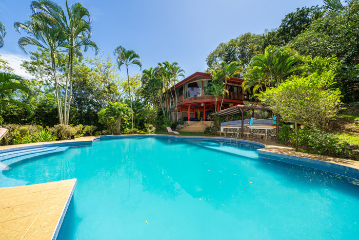 Retiro de Bienestar | Santuario de Yoga | Oportunidad de Hotel in Atenas, Alajuela — $1,295,000