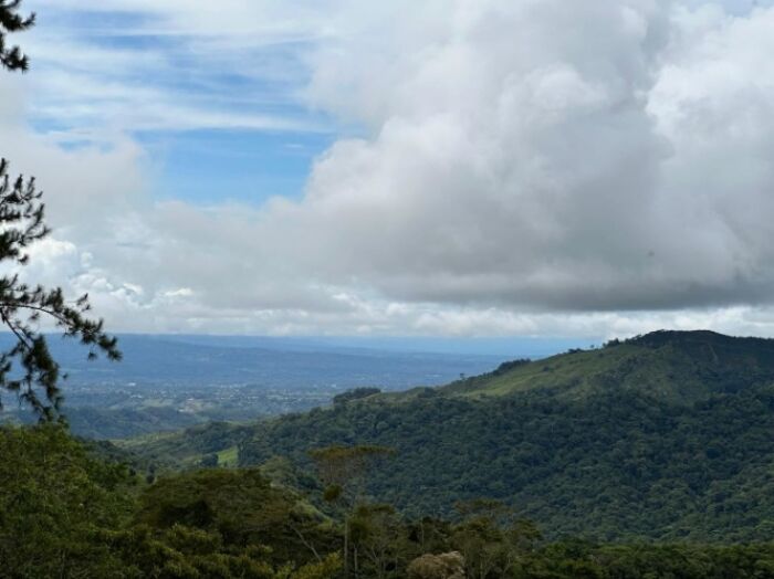 (106HECT)DE RIQUEZA NATURAL Y VISTAS IMCOMPARABLES, EN PZ. en San Isidro De El General, Pérez Zeledón, San José — $600,000