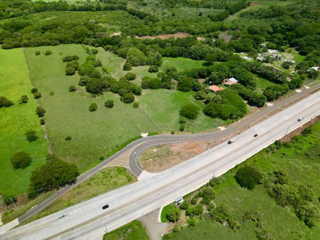 Terreno comercial sobre Ruta 1 en Cañas | 46.874 m² en Cañas, Guanacaste — $610,000