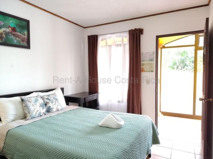 Venta de Hotel en Puntarenas-Monte Verde. RAH 27-37 in Monte Verde, Puntarenas — ₡ 275 000 000