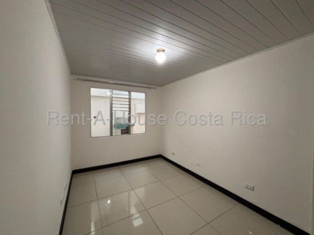 Venta de 2 Apartamentos Independientes en Tibás-San Juan. RAH 26-1460 en San Juan, Tibás, San José — ₡ 100 000 000