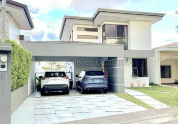 Venta de Casa en Grecia-Puente de Piedra, Alajuela. RAH 26-2088 en Puente De Piedra, Grecia, Alajuela — ₡ 154 000 000