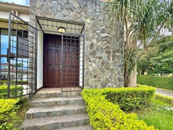 Venta de casa en Santa Ana Piedades in Piedades, Santa Ana, San José — $490,000 - Photo 5 of 20