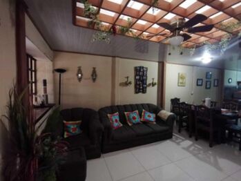 Venta de Casa en Pozos de Santa Ana. RAH 26-1019 in Pozos, Santa Ana, San José — 75 000 000 ₡ - Photo 5 of 16