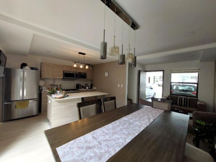 Alquiler de Casa en San Antonio de Escazú. RAH 26-13 in San Antonio, Escazú, San José — $1,400
