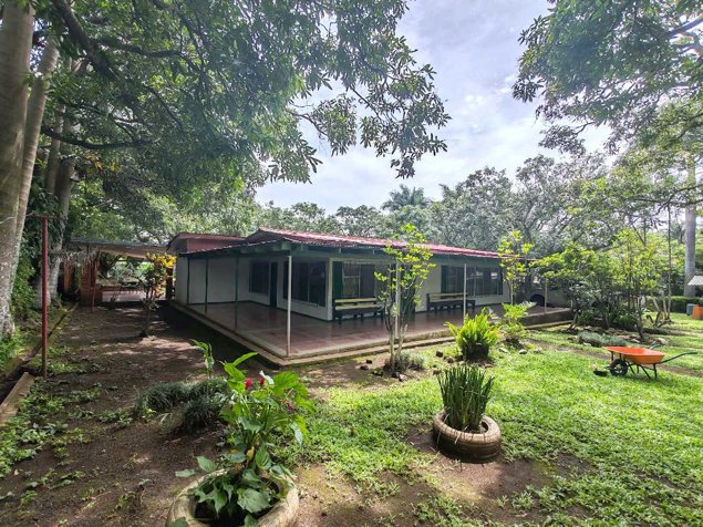 Terreno en Rio Oro uso de Suelo Comercial Industrial in Uruca, Santa Ana, San José — $1,950,278