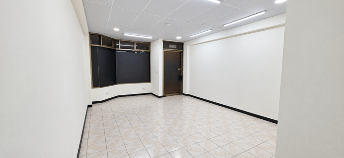 Se Alquila Local Comercial En La Sabana, San José en Mata Redonda, San José — ₡ 365 000 - Foto 3 de 10