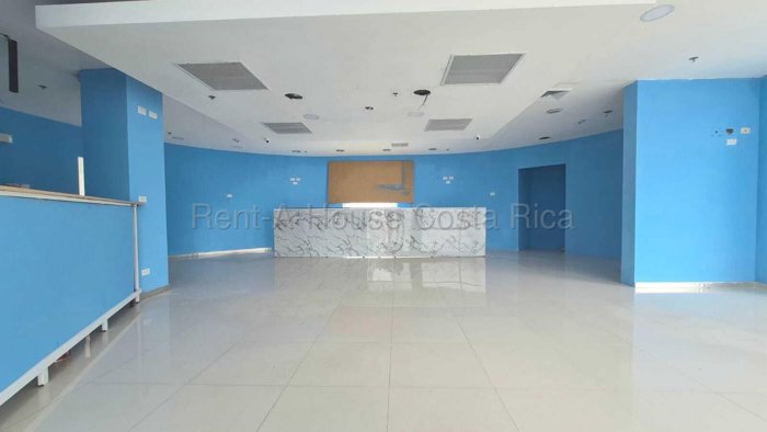Venta de local comercial de 266 m² en Plaza Murano, Santa Ana #26-2045 GS en Salitral, Santa Ana, San José — $780,000 - Foto 3 de 11