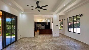 SE VENDE RESIDENCIA DE LUJO EN ATENAS, ALAJUELA.  in Atenas, Alajuela — $1,100,000 - Photo 4 of 12