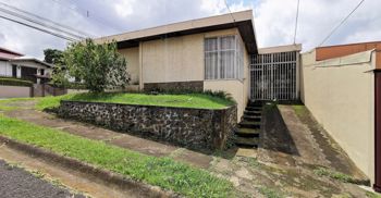 Venta lote en La Guaria de Moravia Uso comercial y residencial en San Vicente, Moravia, San José — $200,000 - Foto 5 de 9