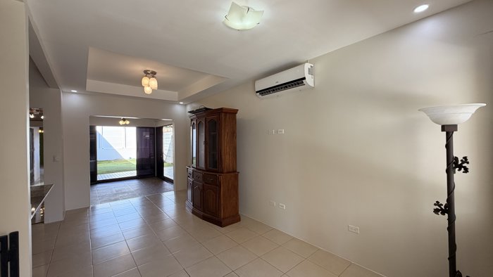 ¡Se Vende! Casa en Condominio | Guácima, Alajuela en Guácima, Alajuela — ₡ 80 000 000 - Foto 2 de 16