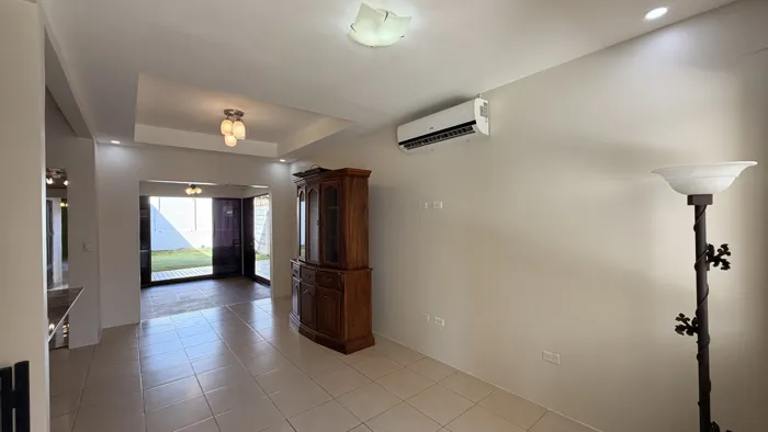 ¡Se Vende! Casa en Condominio | Guácima, Alajuela en Guácima, Alajuela — ₡ 80 000 000 - Foto 2 de 16