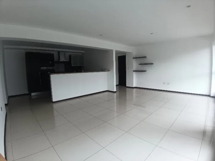Venta de Apartamento #26-1993 en Uruca, San José — $175,000 - Foto 3 de 14