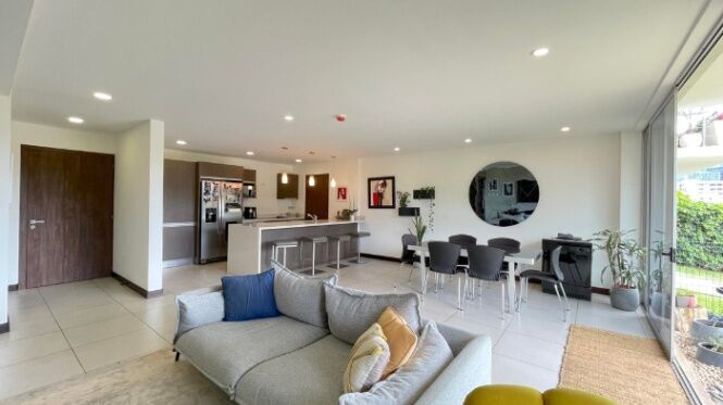 APARTAMENTO EN VENTA, SAN RAFAEL ESCAZÙ $270.000 COD#26-102 in San Rafael, Escazú, San José — $270,000