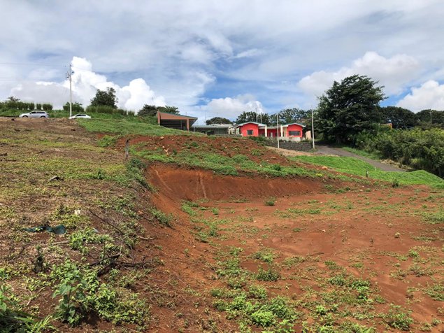 Venta de linda propiedad en Santa Eulalia, Atenas, 115 mil $ en Atenas, Alajuela — $115,000 - Foto 3 de 23