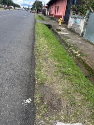 DE OPORTUNIDAD BELLA PROPIEDAD EN SANTO DOMINGO DE HEREDIA.  in Santa Rosa, Santo Domingo, Heredia — ₡ 70 000 000