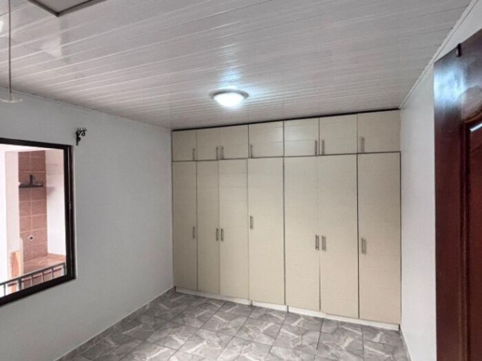 Venta de Casa en Mercedes Norte, Heredia. RAH 26-923 en Mercedes, Heredia — $218,000