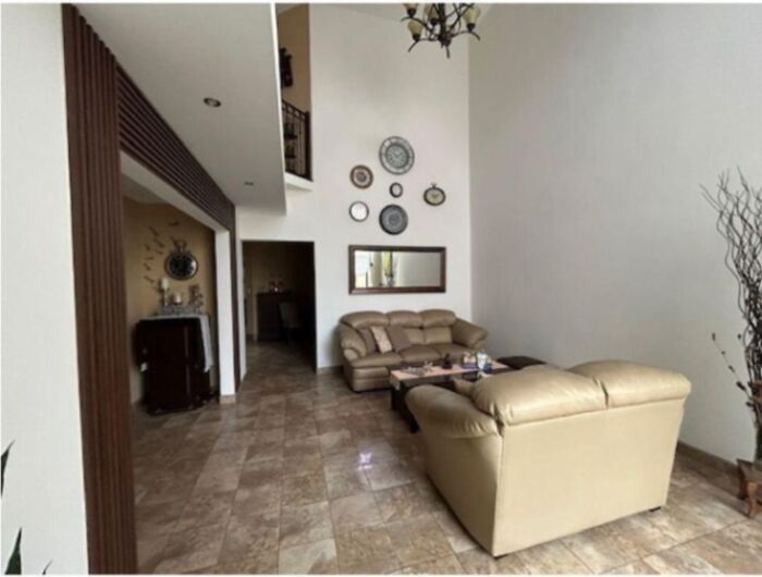 Venta de hermosa casa ubicada en San Antonio de Belen Heredia 26-1302 en San Antonio, Belén, Heredia — $370,000