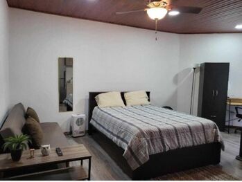 Venta de Casa + 3 Apartamentos en Belên, Heredia. in La Asunción, Belén, Heredia — $500,000 - Photo 5 of 10