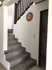 Bella casa dos plantas en Lagunilla de Heredia en Ulloa, Heredia — $148,000 - Foto 5 de 13