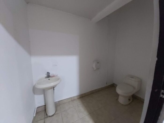 EDIFICIO COMERCIAL EN VENTA, HEREDIA, US$500.000 Cod#23-1369 in Heredia — $500,000
