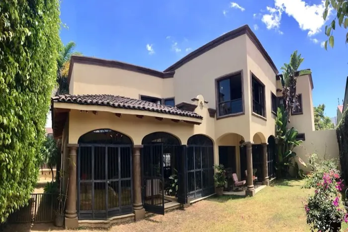Venta de Casa independiente de lujo en Prados, Curridabat (AD) en Curridabat, San José — $500,000 - Foto 2 de 28