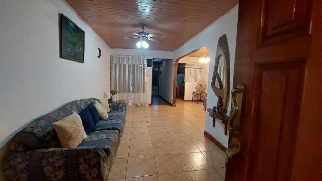 Venta de Casa en Santa Ana, San José. RAH 25-1766 in Santa Ana, San José — ₡ 73 000 000