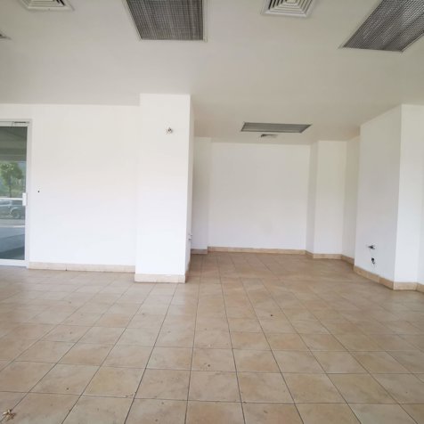 SE ALQUILA LOCAL COMERCIAL EN CONDOMINIO TORRES DEL PARQUE en Pavas, San José — $2,707 - Foto 3 de 4