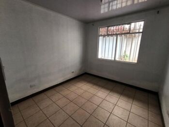 Venta de Casa en Ipis de Goicoechea. RAH 26-1174 in Ipís, Goicoechea, San José — 68 000 000 ₡ - Photo 5 of 12