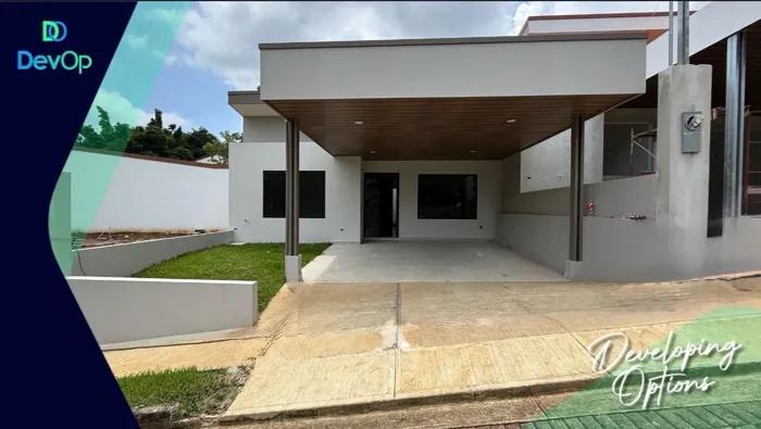 Venta de casa en Alajuela - Condominio La Francia in Alajuela — ₡ 88 770 000