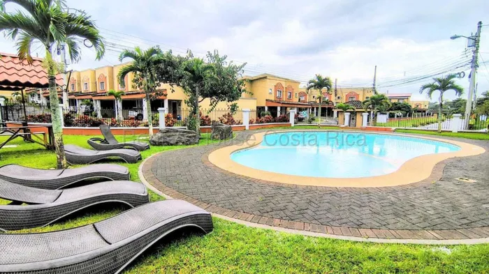 CASA EN VENTA EN LA UNIÓN CARTAGO en Concepción, La Unión, Cartago — ₡ 103 000 000