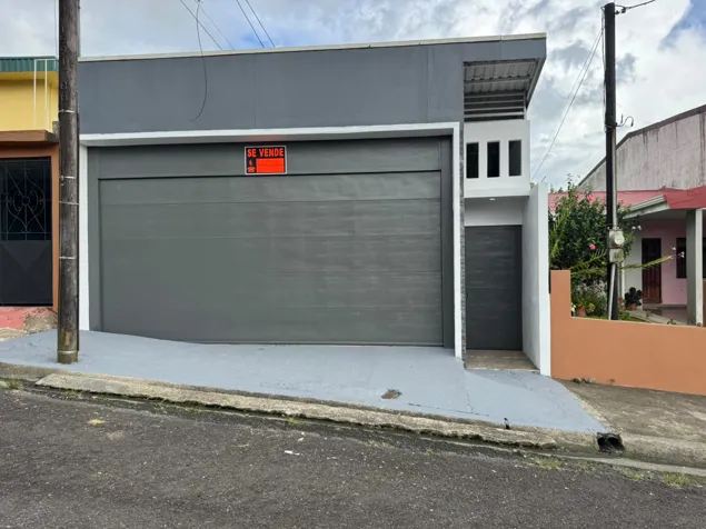 House for sale in Barrio San Martín, Ciudad Quesada - 254.63 m² of land in Quesada, San Carlos, Alajuela — ₡ 45 000 000