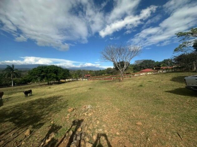 VENDO QUINTA EN TURRÚCARES-ALAJUELA. en Turrúcares, Alajuela — $327,000