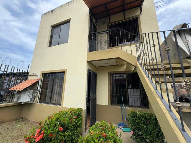 Venta de propiedad en dos apartamentos en El Roble, Puntarenas — ₡ 42 000 000 - Foto 3 de 20