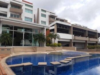 Venta de Acogedor Apartamento en Santa Ana / OFC en Pozos, Santa Ana, San José — $175,000 - Foto 4 de 16