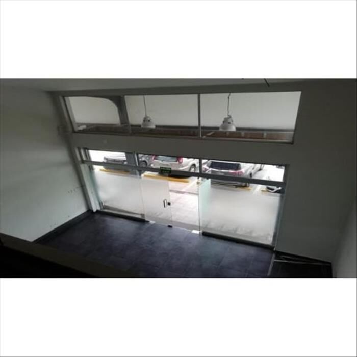 ALQUILER DE LOCAL, SAN JOSE, ESCAZU, SAN RAFAEL, PLAZA NATURA  en San Rafael, Escazú, San José — $1,700
