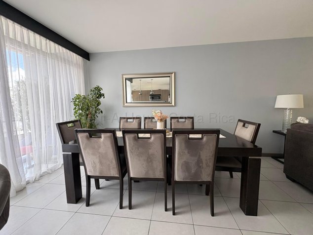 Venta de Casa en Santo Domingo-San Miguel, Heredia. RAH 27-483 en San Miguel, Santo Domingo, Heredia — $259,000 - Foto 2 de 21