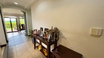 Venta casa de 2 plantas en condominio Vista Real, San Rafael. (FE) in San Rafael, Montes De Oca, San José — $325,000 - Photo 2 of 22