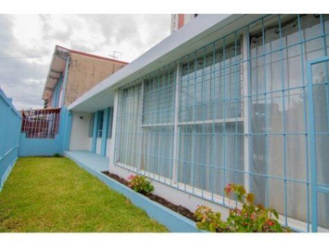 VENTA DE CASA USO MIXTO, SAN JOSÉ, SABANA NORTE, MATA REDONDA en Mata Redonda, San José — $389,000