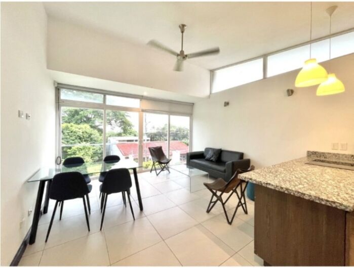 VENDO APARTAMENTO EN PIEDADES DE SANTA ANA. en Piedades, Santa Ana, San José — $125,000