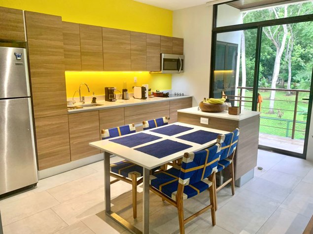 Venta de Apartamento Amueblado en Residencias Foresta Jacó en Jacó, Garabito, Puntarenas — $220,000