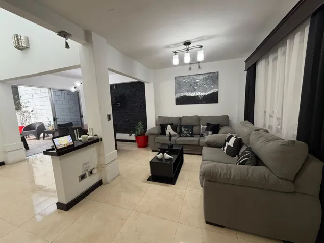 INDEPENDENT HOUSE FOR SALE | DOWNTOWN BARVA, HEREDIA in Barva, Heredia — $260,000