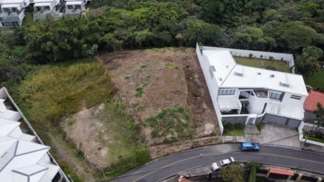 Venta de Lote en Escazú, San José. RAH 26-717 en Escazú, San José — $343,000