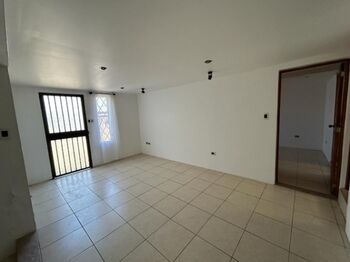 Venta de Casa + APTO en Tibás, San José. RAH 25-283 in San Juan, Tibás, San José — $270,000 - Photo 5 of 10