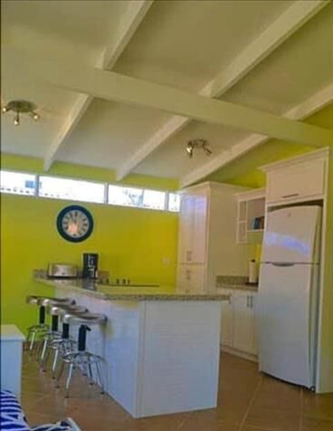 BELLÍSIMO APARTAMENTO EN CONDOMINIO EN JACÓ.  en Jacó, Garabito, Puntarenas — $149,000