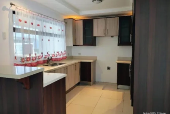 Alquiler de casa en condominio Rivera del Irazu en Quebradilla, Cartago — ₡ 660 000 - Foto 2 de 9