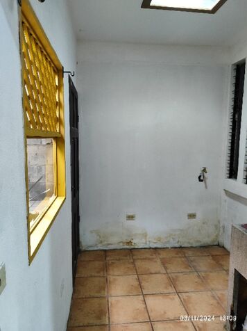 Alquiler de casa 250 mts Plaza Práktico  en Alajuela — ₡ 280 000