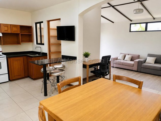 Venta de casa en condominio con terraza y seguridad #27-312 GS in Tirrases, Curridabat, San José — $179,000