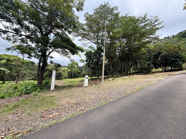 Hermosa Quinta en Residencial Villa Lapas Atenas en Escobal, Atenas, Alajuela — 120 000 000 ₡ - Foto 1 de 28